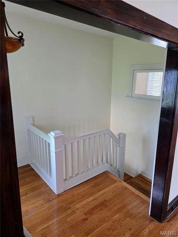 5229 Lansdowne Avenue, St Louis, MO 63109