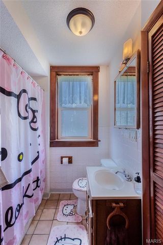 5229 Lansdowne Avenue, St Louis, MO 63109