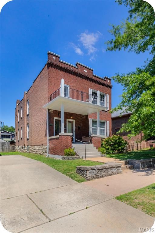 5229 Lansdowne Avenue, St Louis, MO 63109