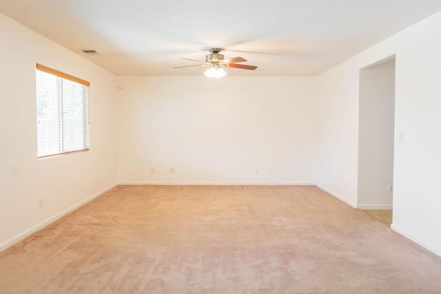 809 S Cypress Avenue, Fresno, CA 93727