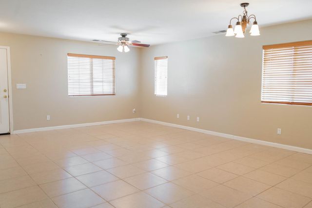 809 S Cypress Avenue, Fresno, CA 93727