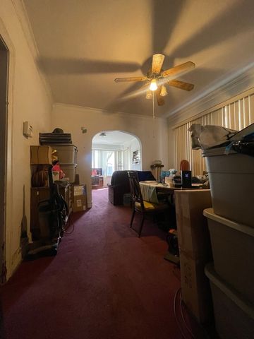 7706 S Saint Lawrence Avenue, Chicago, IL 60619