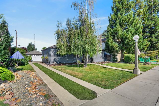 141 S Orange St, Lodi, CA 95240