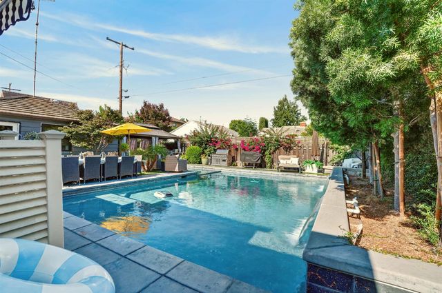 141 S Orange St, Lodi, CA 95240