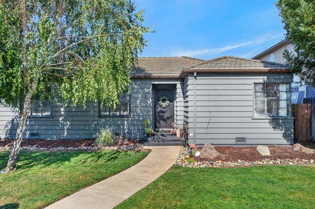 141 S Orange St, Lodi, CA 95240
