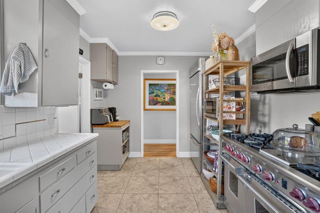 141 S Orange St, Lodi, CA 95240