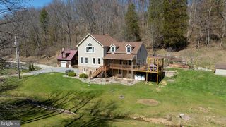 124 PUMP HOUSE LN, Seven Valleys, PA 17360
