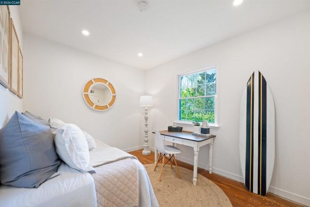 120 Las Vegas, Orinda, CA 94563