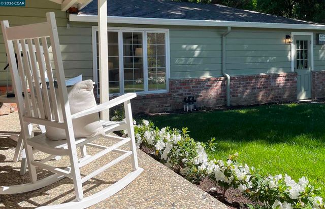 120 Las Vegas, Orinda, CA 94563