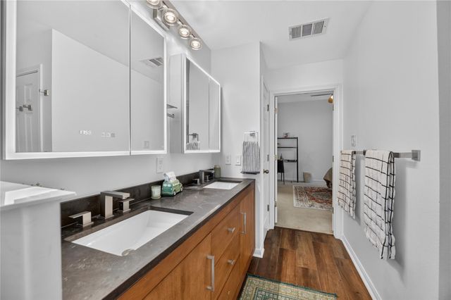 9213 Grant Forest DR, Austin, TX 78744