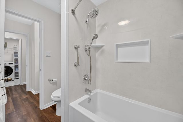 9213 Grant Forest DR, Austin, TX 78744
