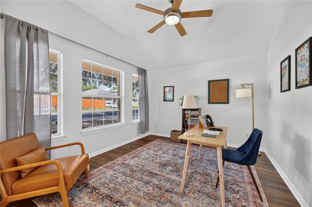 9213 Grant Forest DR, Austin, TX 78744