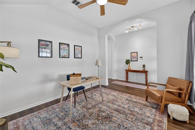 9213 Grant Forest DR, Austin, TX 78744