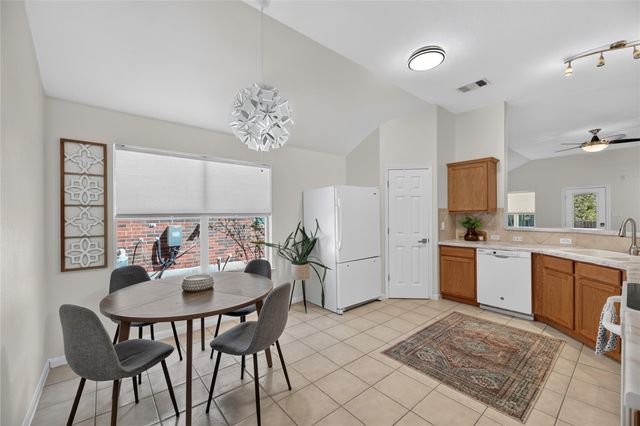 9213 Grant Forest DR, Austin, TX 78744