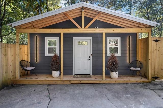 6857 Alexander Parkway, Douglasville, GA 30135