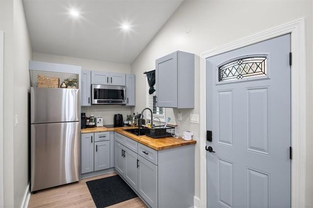 6857 Alexander Parkway, Douglasville, GA 30135