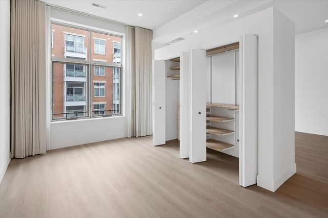 949 W Madison Street 406, Chicago, IL 60607