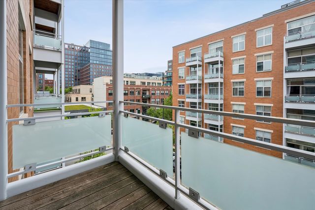 949 W Madison Street 406, Chicago, IL 60607