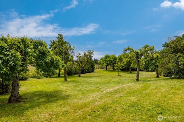13187 Rector Road, Mount Vernon, WA 98273