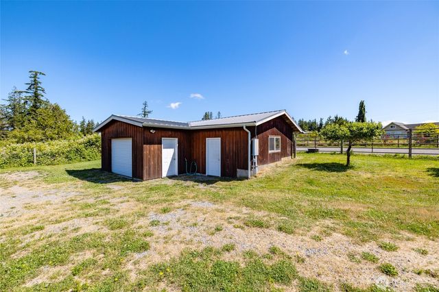 13187 Rector Road, Mount Vernon, WA 98273