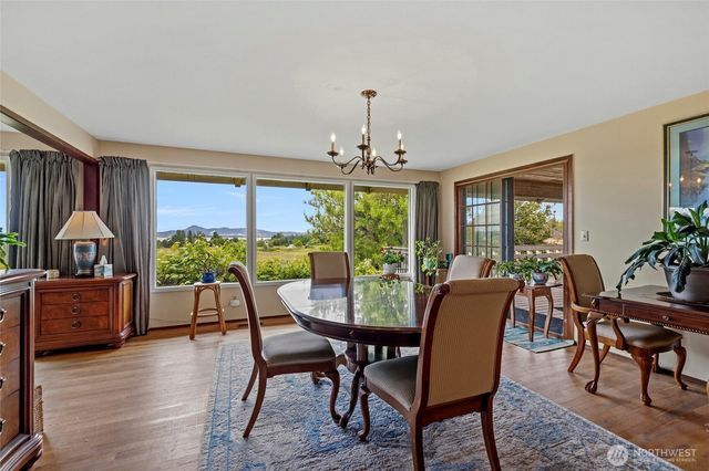 13187 Rector Road, Mount Vernon, WA 98273