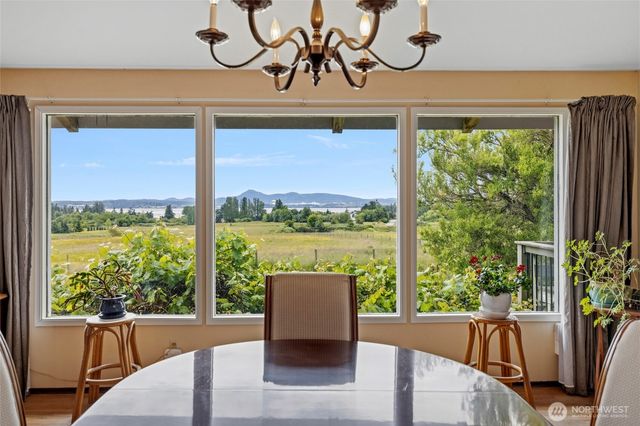 13187 Rector Road, Mount Vernon, WA 98273