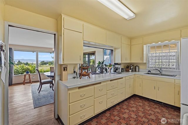 13187 Rector Road, Mount Vernon, WA 98273