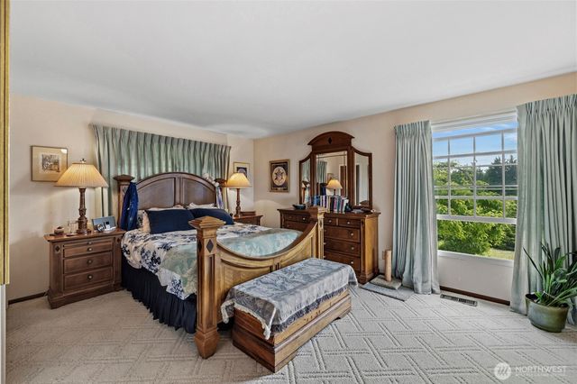 13187 Rector Road, Mount Vernon, WA 98273