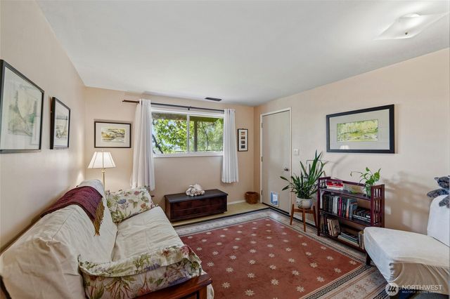 13187 Rector Road, Mount Vernon, WA 98273