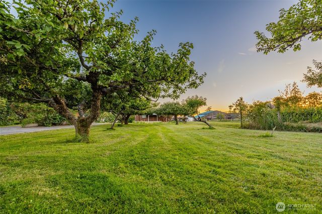 13187 Rector Road, Mount Vernon, WA 98273