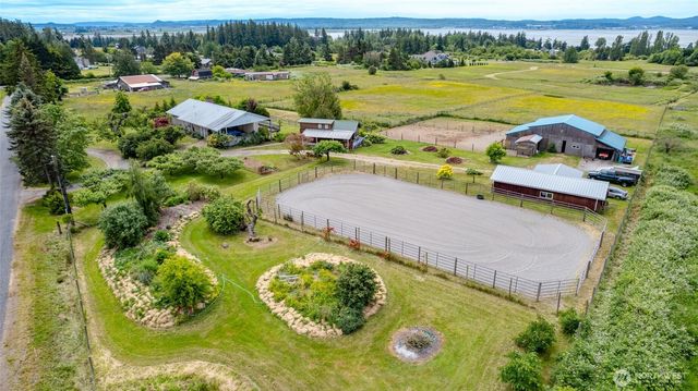13187 Rector Road, Mount Vernon, WA 98273