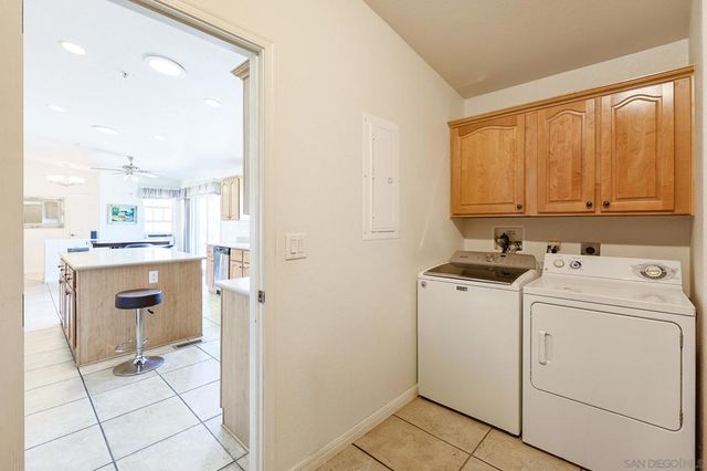 273 Stallion Dr, Oceanside, CA 92057