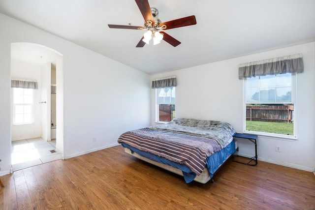 273 Stallion Dr, Oceanside, CA 92057