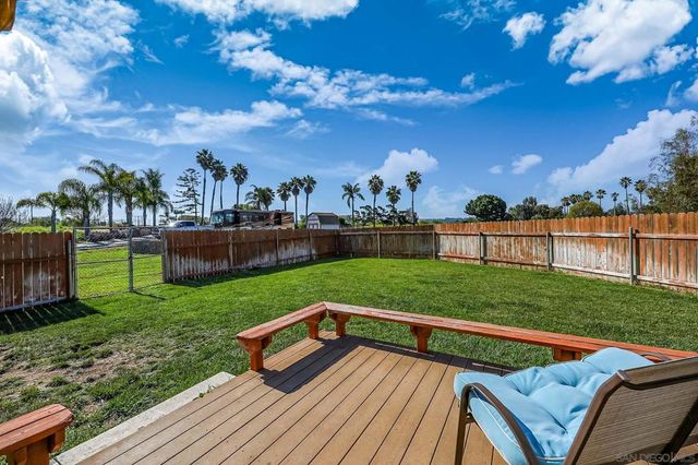 273 Stallion Dr, Oceanside, CA 92057