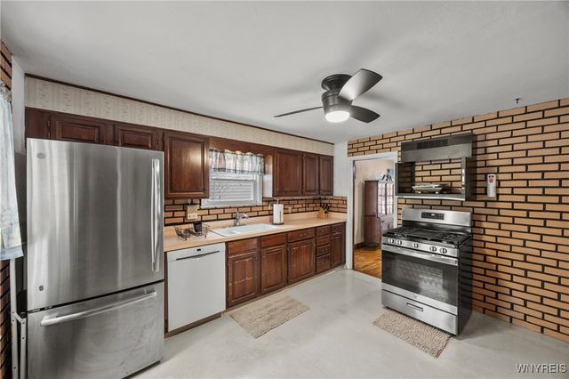 63 Newport Avenue, Buffalo, NY 14216