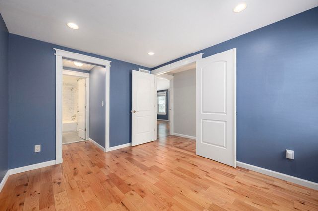 42198 Roscommon Street, Northville, MI 48167