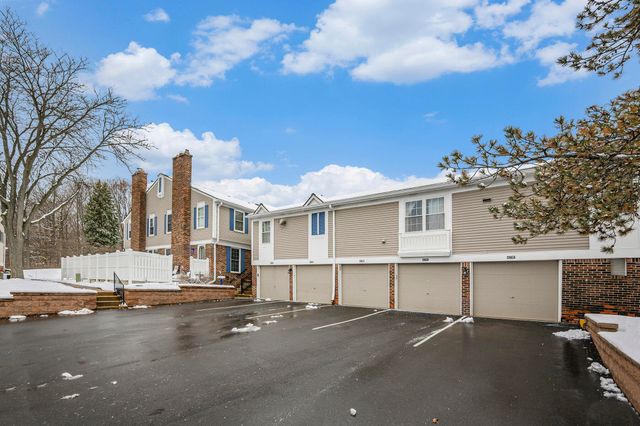 42198 Roscommon Street, Northville, MI 48167