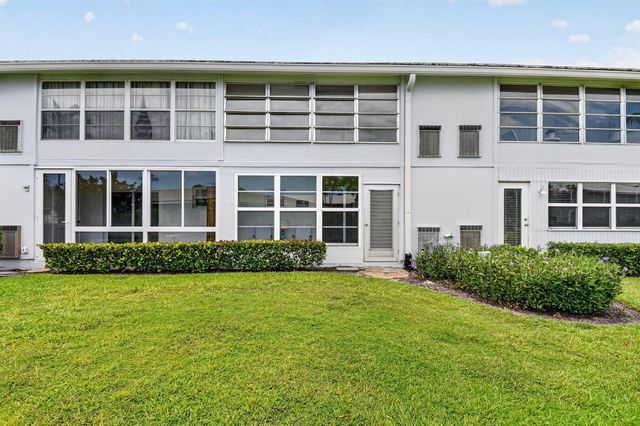 5520 N Ocean Boulevard N 110, Ocean Ridge, FL 33435