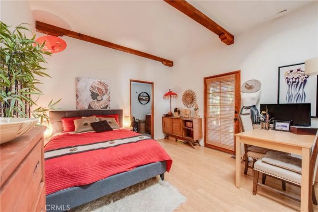 1953 Sunset Plaza Drive, Hollywood Hills, CA 90069