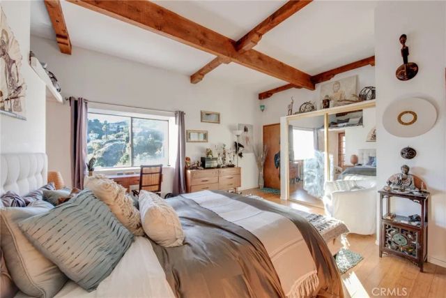 1953 Sunset Plaza Drive, Hollywood Hills, CA 90069
