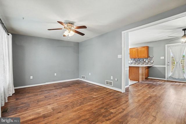 102 HILLDALE RD, Marysville, PA 17053
