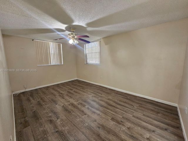10825 SW 112th Ave 103, Miami, FL 33176