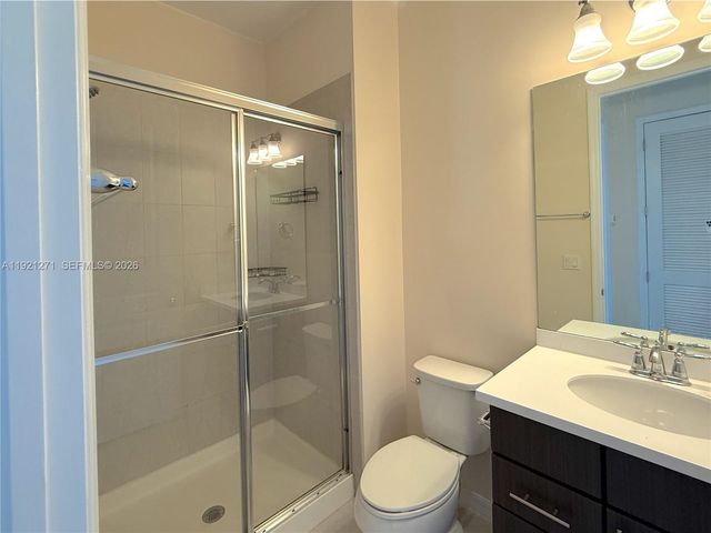 4352 Large Leaf Ln, Hollywood, FL 33021