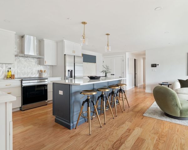 655 Saratoga Street 1, Boston, MA 02128