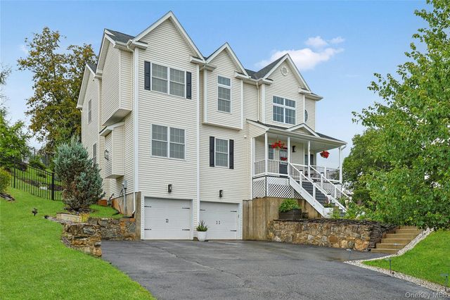 18 Tanyas Court, Monroe, NY 10950