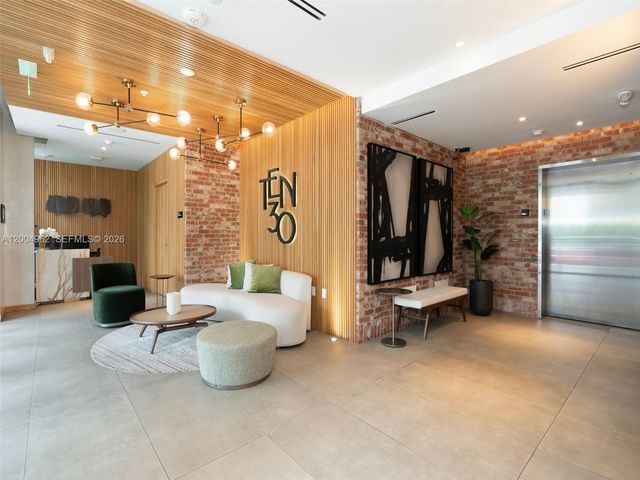 1030 15th St 321, Miami Beach, FL 33139