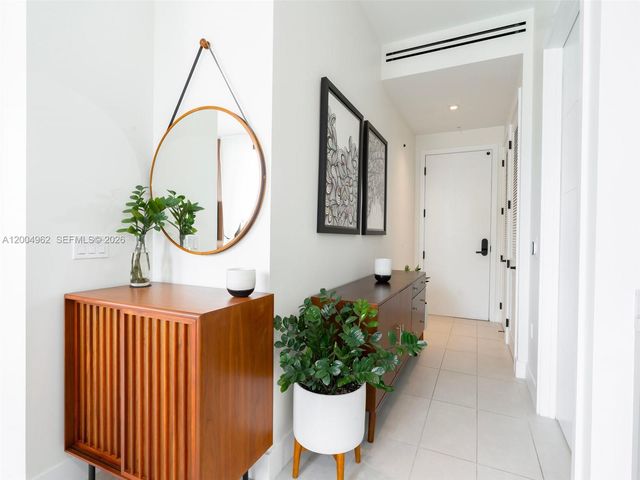 1030 15th St 321, Miami Beach, FL 33139