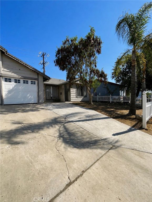 312 Redbud Place, Perris, CA 92570 — exterior