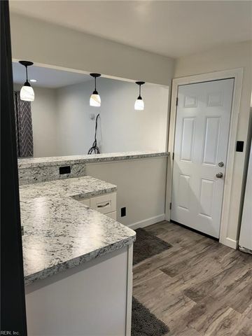 6328 Shelby LN, Virginia Beach, VA 23464