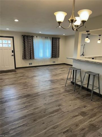 6328 Shelby LN, Virginia Beach, VA 23464